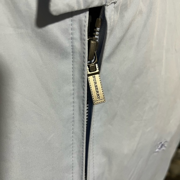 Burberry Jacket - Picture 4 of 9
